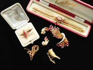 Vintage and Antique Jewellery