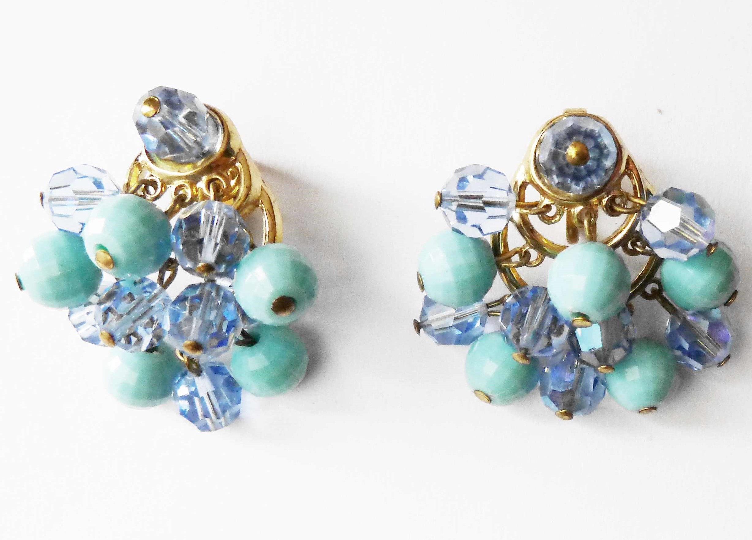 Trifari blue beads crip earrings